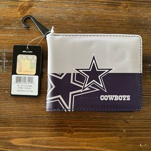 Dallas Cowboys NFL  Men's Printed Logo Bi-Fold Wallet